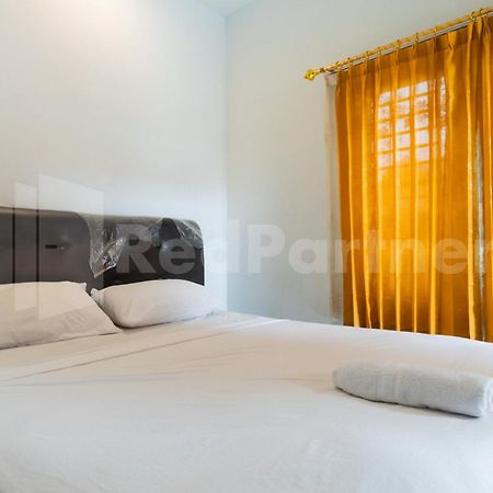 Teratai Guesthouse At Rs Adam Malik Medan Mitra Reddoorz Exterior foto
